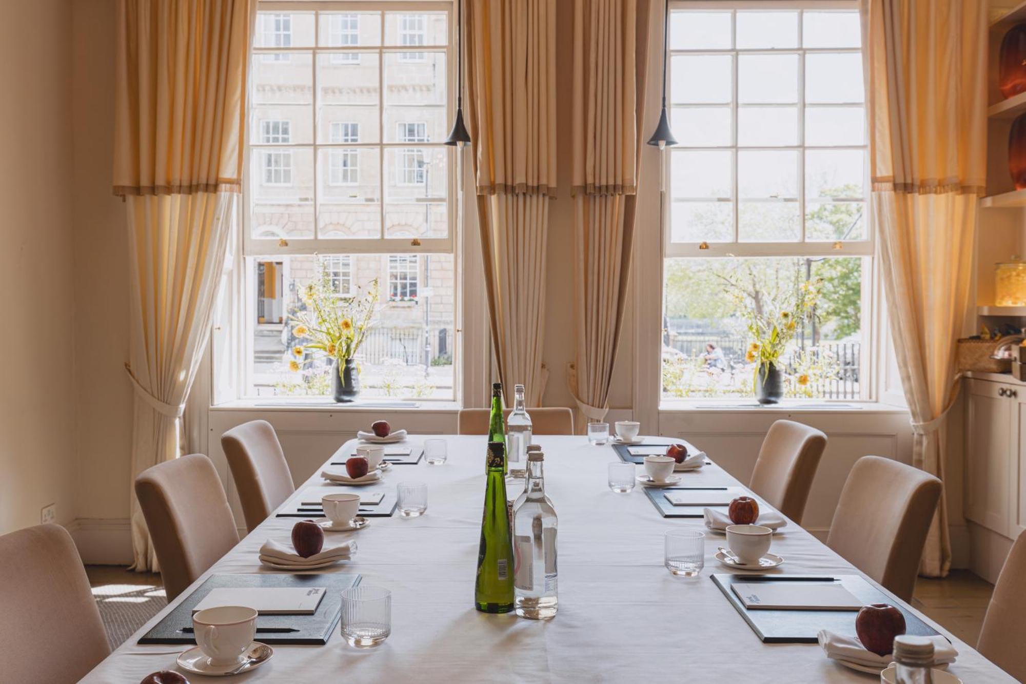 No 15 By Guesthouse, Bath Eksteriør billede The boardroom at the hotel
